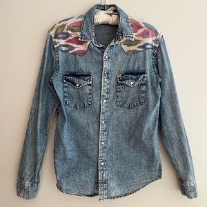 SALT VALLEY Western Denim Long Sleeve Pearl Snap Shirt Southwestern Pattern Yoke